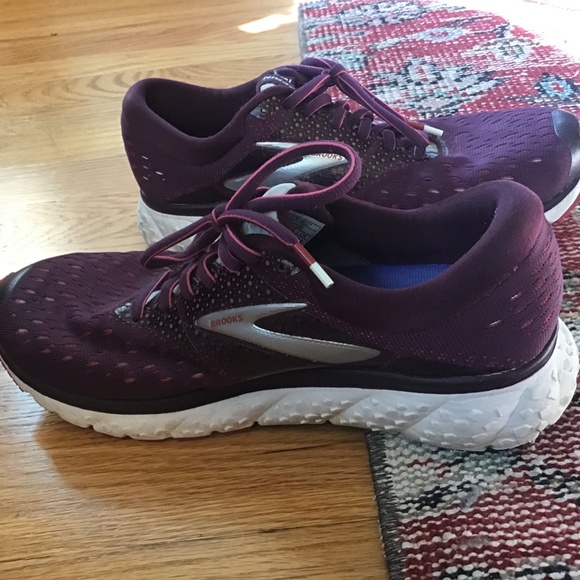 Brooks Glycerin 16 Running Shoes - Picture 2 of 4